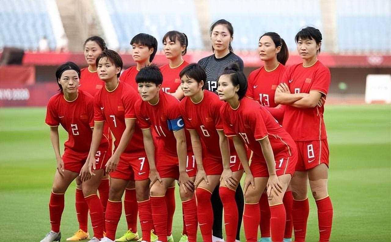 关于兰州女足球员接受力量训练：体能逐渐增强的信息